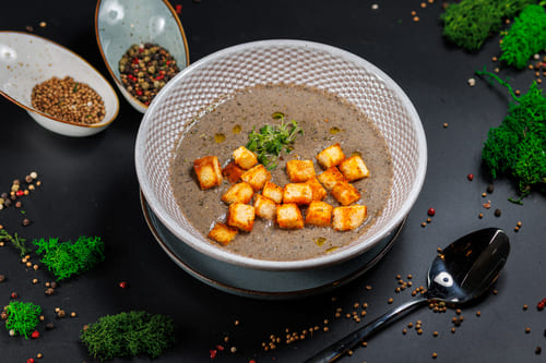 Грибной крем-суп с трюфельным маслом